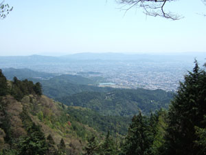 愛宕山から京都市街を望む